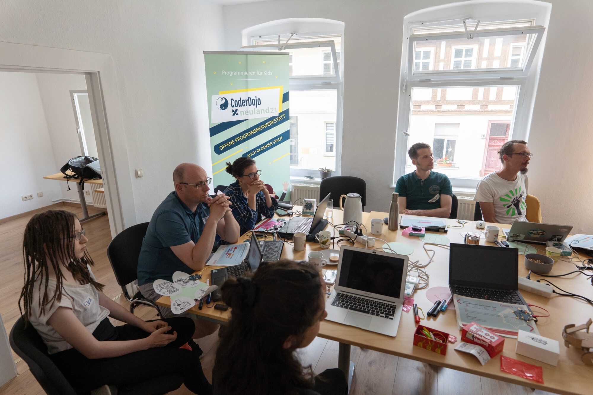 Rückblick: CoderDojo Trainingstag für Interessierte mit den Jungen ...